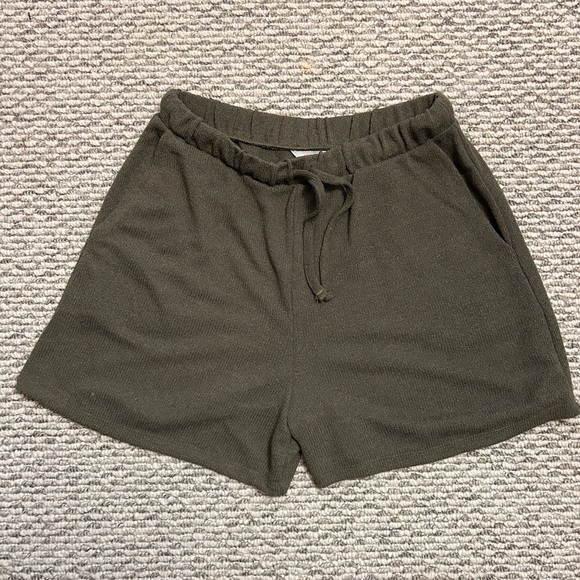 JOE FRESH MATCHING SET - Picture 5 of 12